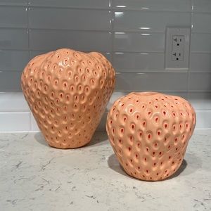 Set of 2 Strawberry vases